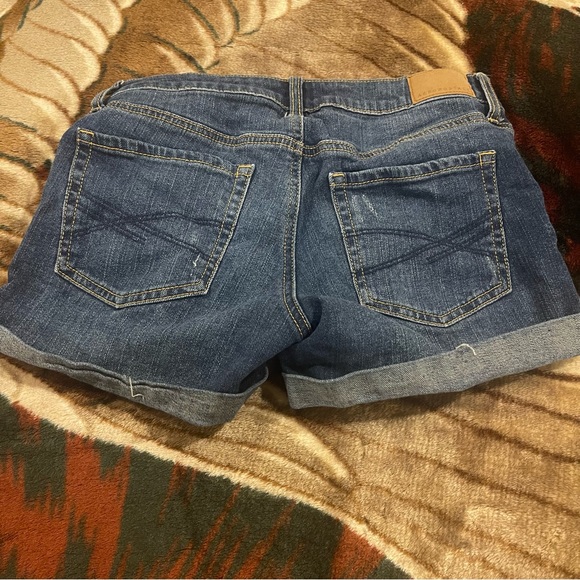 Shorts - Picture 7 of 7